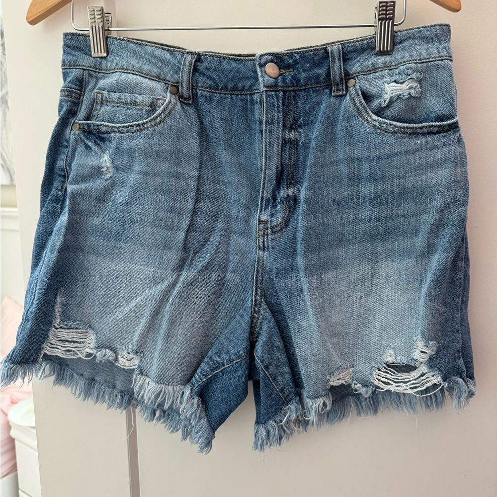 versona jean shorts
